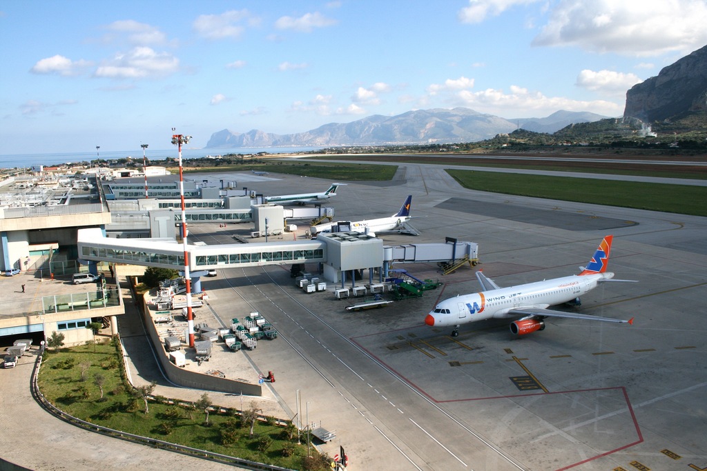 Vista aerea dell'Aeroporto. 
